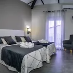 Apartamento Turísticos El Altozano Fuentes de León