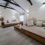 Apartamento Turísticos El Altozano