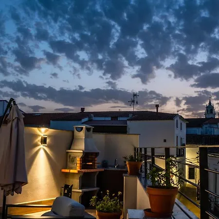 Turísticos El Altozano Apartamento *