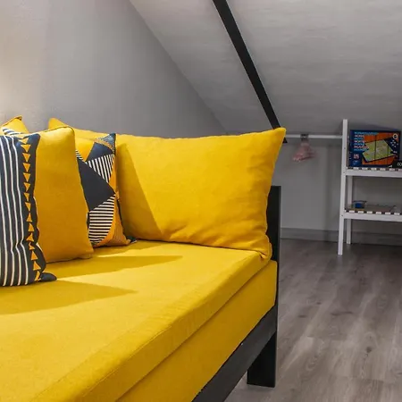 Turisticos El Altozano * Фуэнтес-де-Леон