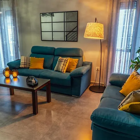 Apartamento Turísticos El Altozano Fuentes de León