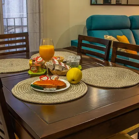 Apartamento Turísticos El Altozano Fuentes de León