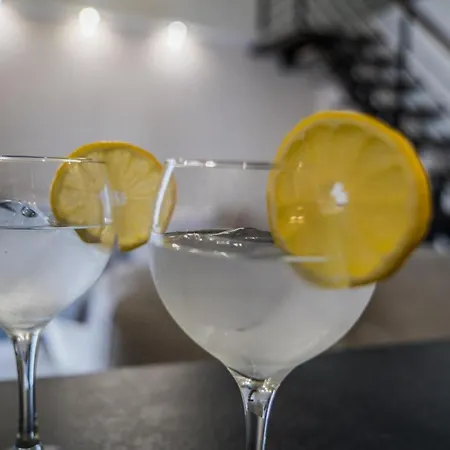 Apartamento Turísticos El Altozano Fuentes de León