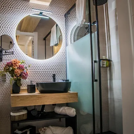 Turísticos El Altozano Fuentes de León