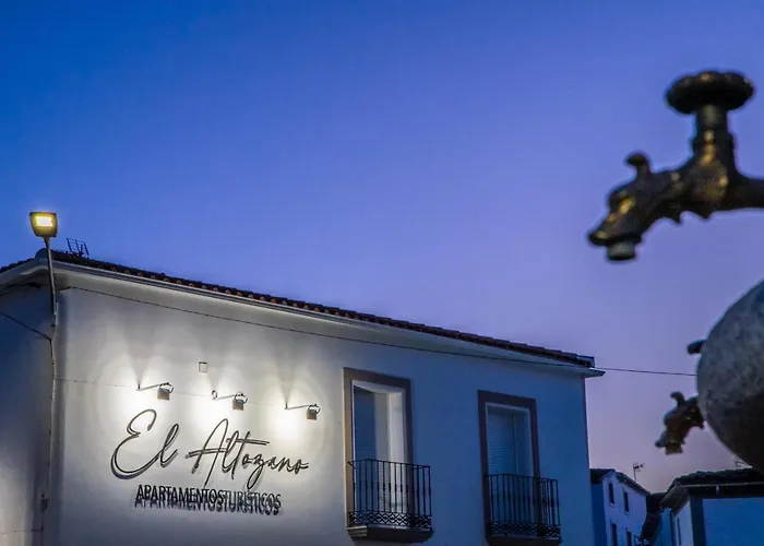 Turisticos El Altozano * Фуэнтес-де-Леон